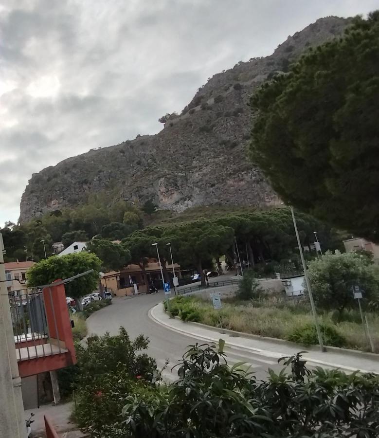 شقة Casa Di Ghito تْشيفالو المظهر الخارجي الصورة
